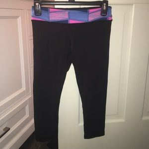 Girls Ivivva reversible cropped leggings